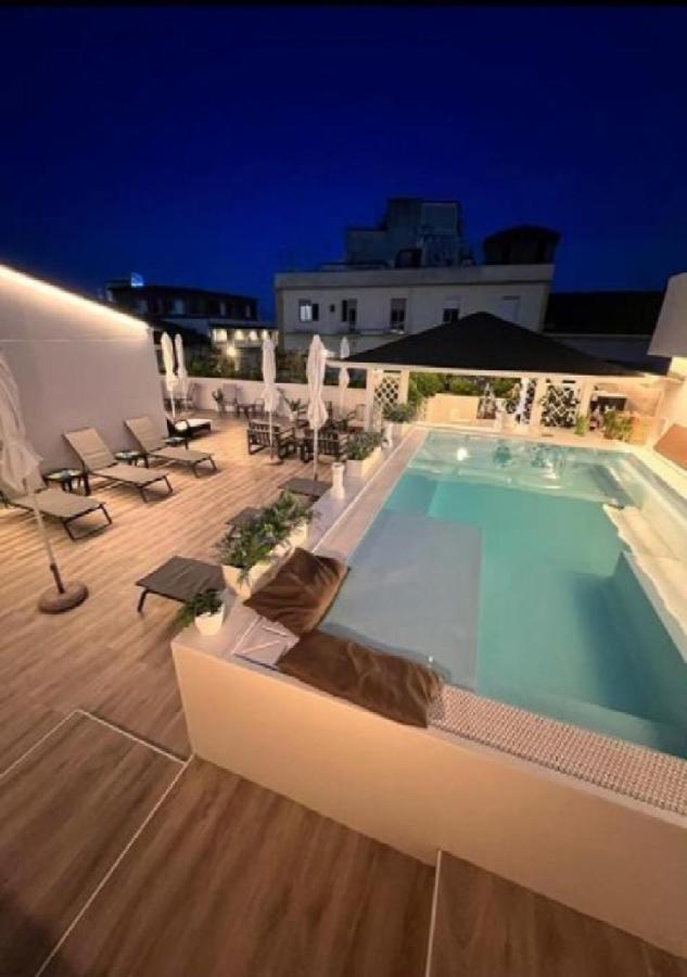 Hotel Palazzo Firenze Neapel